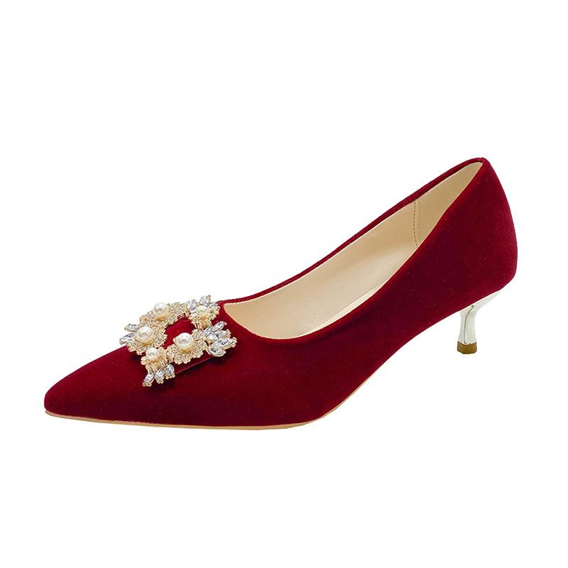 Red Bridal Shoes Wedding Dowry Light Luxury High-end Pearl High Heels Medium Heel Large Size Single Shoes