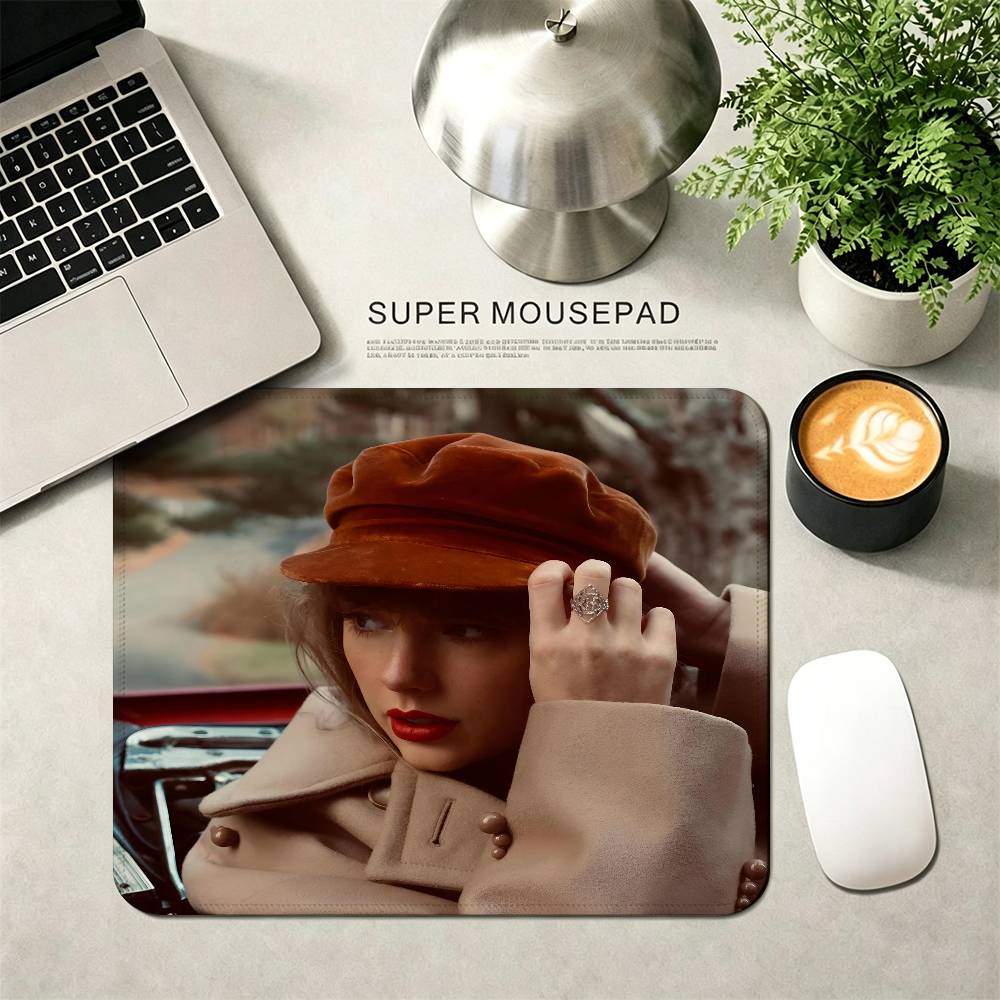 Singer T-Taylor-S-Swift-ES T-TTPD 25x29cm Small Office Student Gaming Thickened Pad Non-slip Cushion Mouse Pad Writing Desk Mats