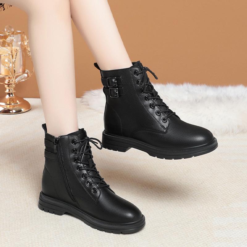 Boots Women's Popular Shoes This Year, New Martin Boots Autumn and Winter Fleece Leather Shoes Mother Shoes Short Boots Cotton Shoes