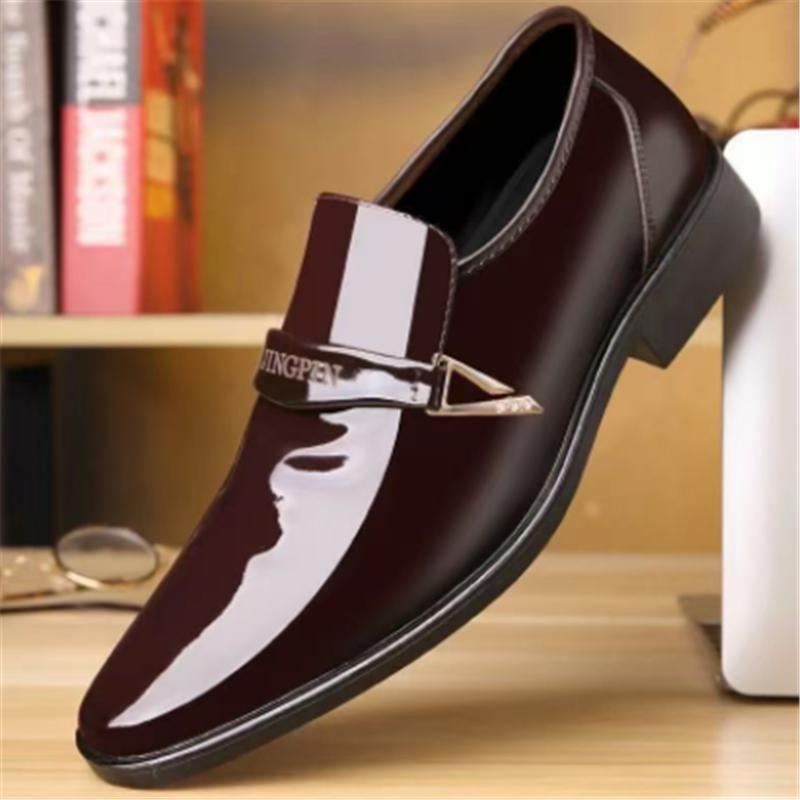 Business casual shoes for men, spring and summer breathable flat shoes, banquet gowns, formal wear, leather shoes for men