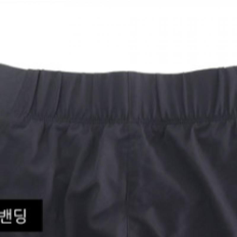 New Balance Pantaloni scurți de alergare Impact Run Woven Dry 4.5 Part pentru femei, culoare neagră, WS21268 BK