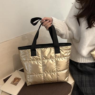 Puffer Tragetasche Damen Gesteppte Schultertasche Glänzende Puffige Handtasche Leichtgewichtige Geldbörse mit Reißverschluss für Arbeit Reisen Fitnessstudio Einkaufen