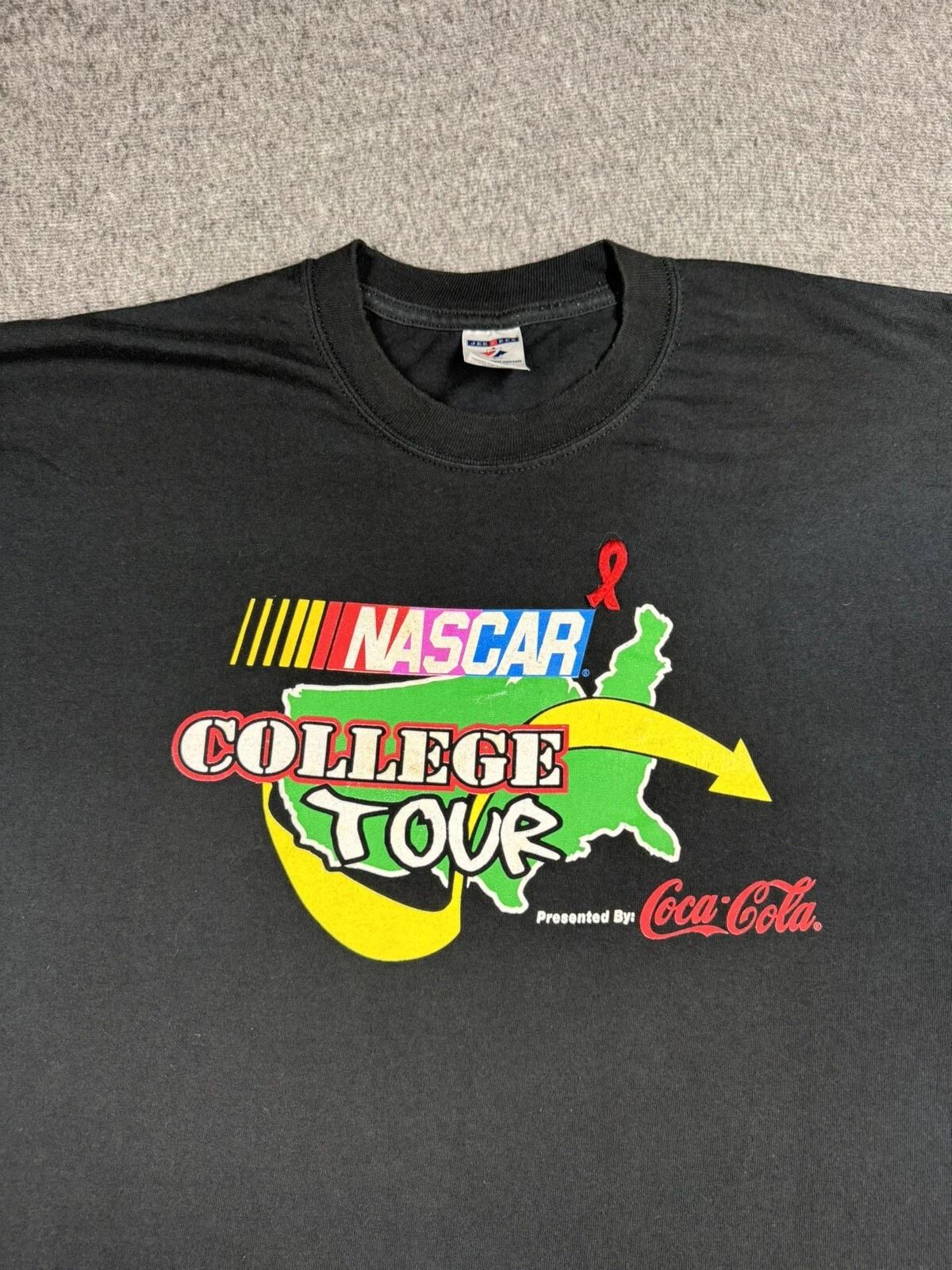 

Мужская футболка Jerzees Nascar College Tour Coca Cola Размер 2XL Черная Гоночная M