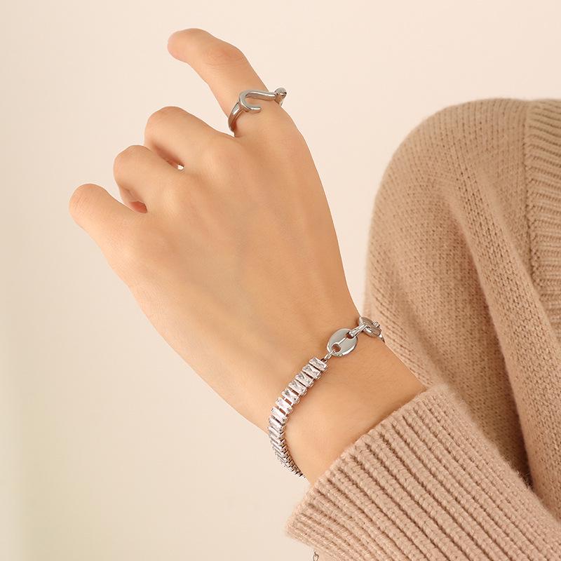 Geometric Zircon Pig Nose Spliced Bracelet & Necklace Set - European/American Nude Chain, Non-Fading P196-E009