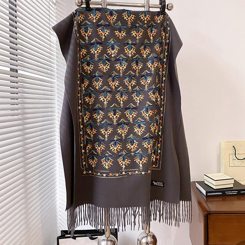 Winter Warm Cashmere Scarf for Women Floral Embroidery Pashmina Blanket Thick Shawl Wrap Neckerchief Elegant Poncho Bufanda