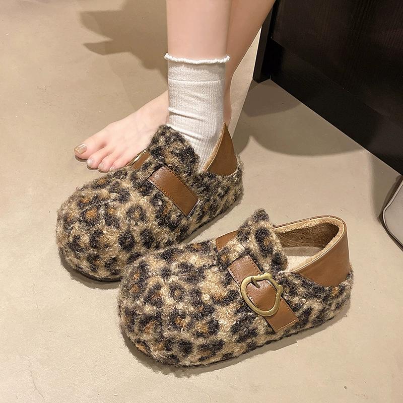 

Осень и Зима Новые Шерстяные Туфли Туфли-горошки Хлопковые Туфли на Толстой Подошве Женские Плюс Бархат Одинарные Туфли Большого Размера Верхняя Одежда 35