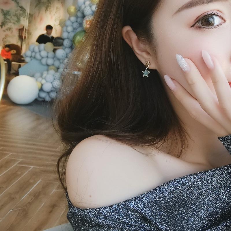 Elegant Retro Five-Point Star Earrings for Women - Korean Style Fashionable Jewelry