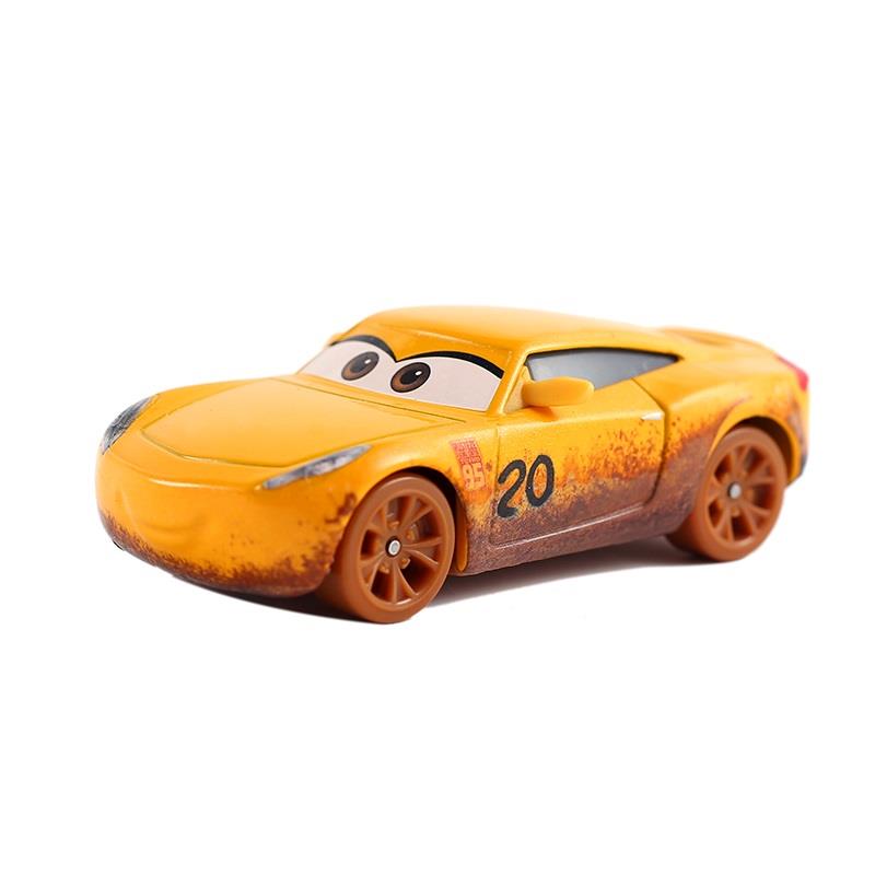 Pixar Cars 3 Nuevo Rayo McQueen Jackson Storm Smokey Modelo de Coche de Metal Fundido Regalo de Cumpleaños Juguete Para Niños