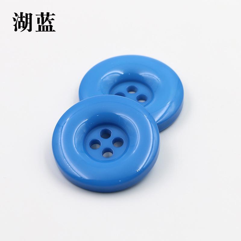 Harzfarbige Knöpfe Schwarz und Weiß Runde Vieraugen Große Runde Kantenknöpfe Mantel Windjacke Pullover Jackenknöpfe