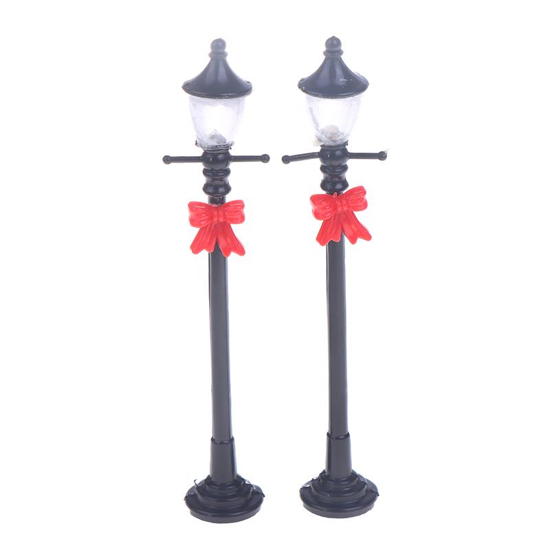 2/12 Stück Puppenhaus Mini Weihnachtsstraßenlaternen Gartenstraßenlaternen Simulationsmodell Miniaturen Lichter Ornamente Heimdeko