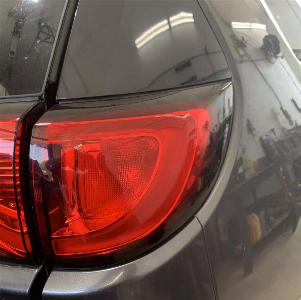 For Chrysler Pacifica Voyager LX 68229026AF Right Passenger Side Outer TailLight