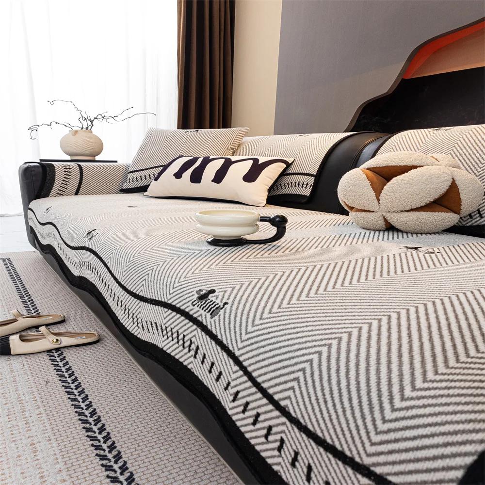 

Autumn and Winter Thickened Light Luxury Corduroy Non-slip Anti-cat Scratch Non-stick Wool Sofa Cushion Cover 70x70cm