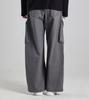 Beoteunseoul Work Angle Wide Diagonal Cargo Pants (Gray)