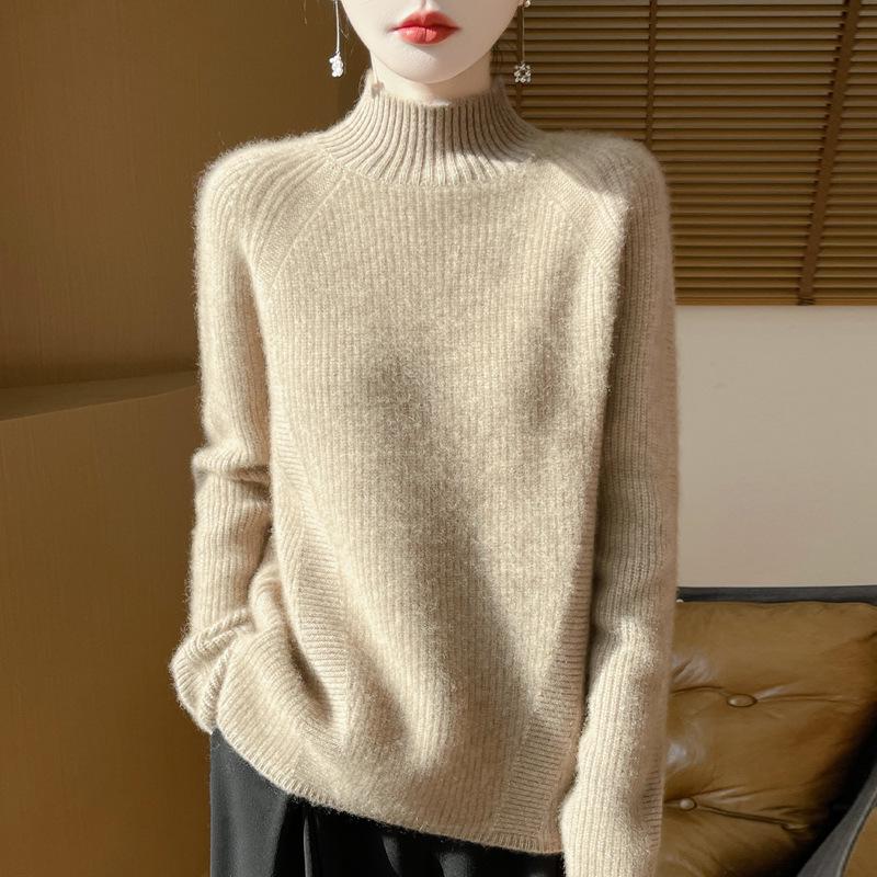 2025 Autumn/Winter Women's Wool Ribbed Loose Knitwear with Seven-Stitch High Neck - Soft, Versatile, and Trendy.