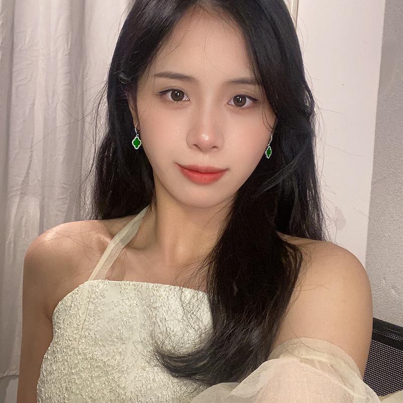 Hochwertige vierblättrige Kleeblatt-Ohrringe, modische, exquisite, glänzende Ohrringe, Senior Sense of Ladies-Ohrringe