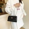 Premium texture temperament versatile urban commuting solid color chain small square bag simple casual shoulder messenger bag
