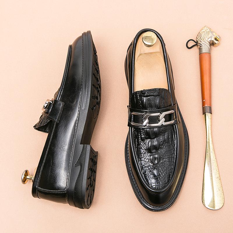 Fashion British Style Men's Retro Comfortable Pointed Leather Shoes Fashion Brand Men Spring Crocodile Leather Breathable Leather Shoes