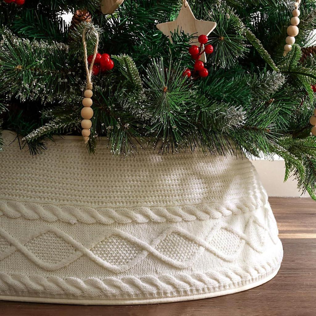Vertical Diamond Plush Knitted Christmas Tree Skirt with Holiday Ornaments