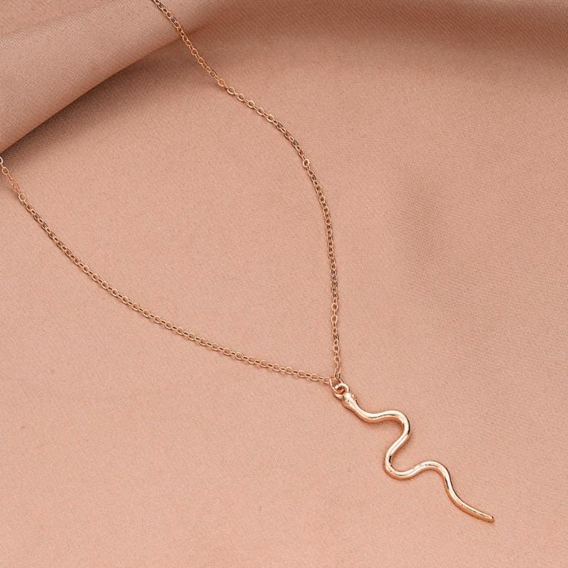 Dainty Serpents Neck Chain Jewelry Distinctive Gold/Silver Snake Pendant Necklace Neckchain Charm for All Occasion