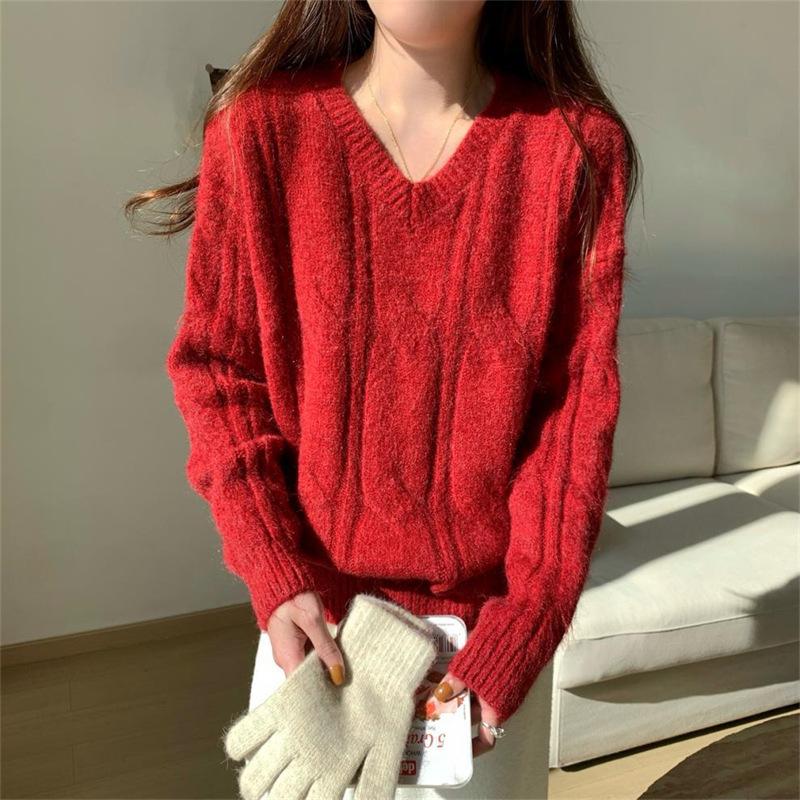 Korean V-neck Cable Knit Pullover Sweater for Women - Autumn/Winter 2025, Loose Fit