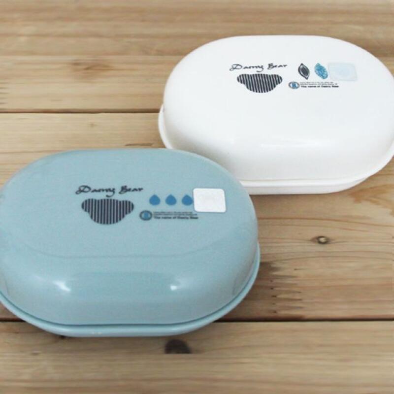 

Round soap case
