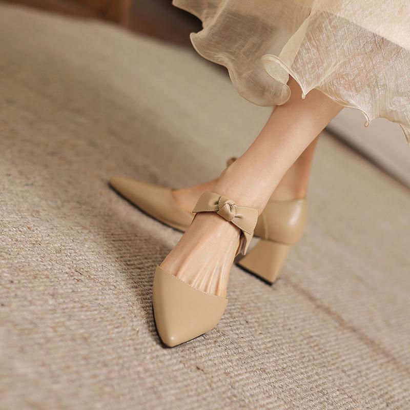 Cowhide light luxury style pointed bow strap with thick heel sandals, versatile for women's commuting