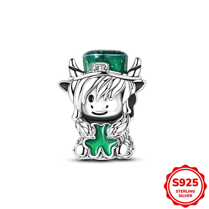 New Copper Penguins And New Year Elements Charm Beads Fits 3Mm Bracelet Necklace Women Pendant Luxury Diy Jewelry Gifts