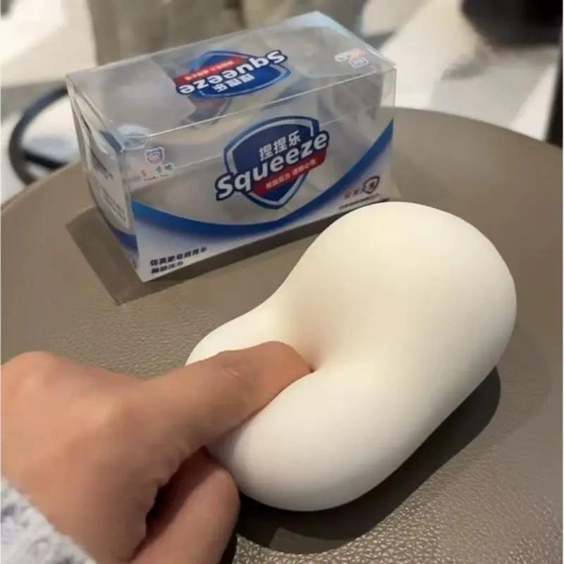 Zacht Elastisch Zeepvormig Knijp Fidget Speelgoed – Niet-Giftig Anti-Stress Squishy Speelgoed voor Bureau Decoratie, Angstverlichting & Casual R