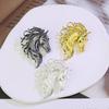 European-American Retro Horse Head Brooch Accessory - Stylish, Versatile Pin for Jackets and Suits