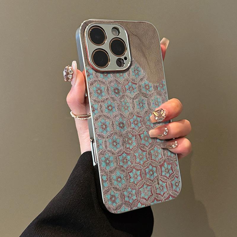 Retro Pattern Is Suitable for Apple 16promax Aesthetic Temperament, Fashionable Female Mobile Phone Case iPhone15 Electroplating
