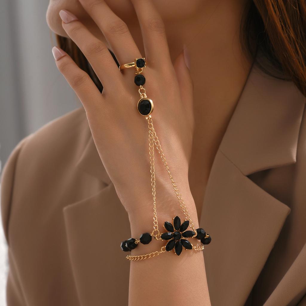 Light Luxury Black Zircon Flower Connected Finger Ring Bracelets for Women Red Green Flowers Link Chain Bracelet Party Jewelry