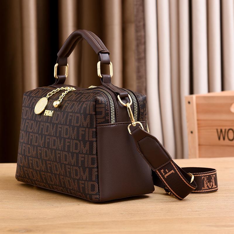 Bag women's bag 2025 new handbag flower simple shoulder messenger bag pillow bag large capacity bag trendy explosion