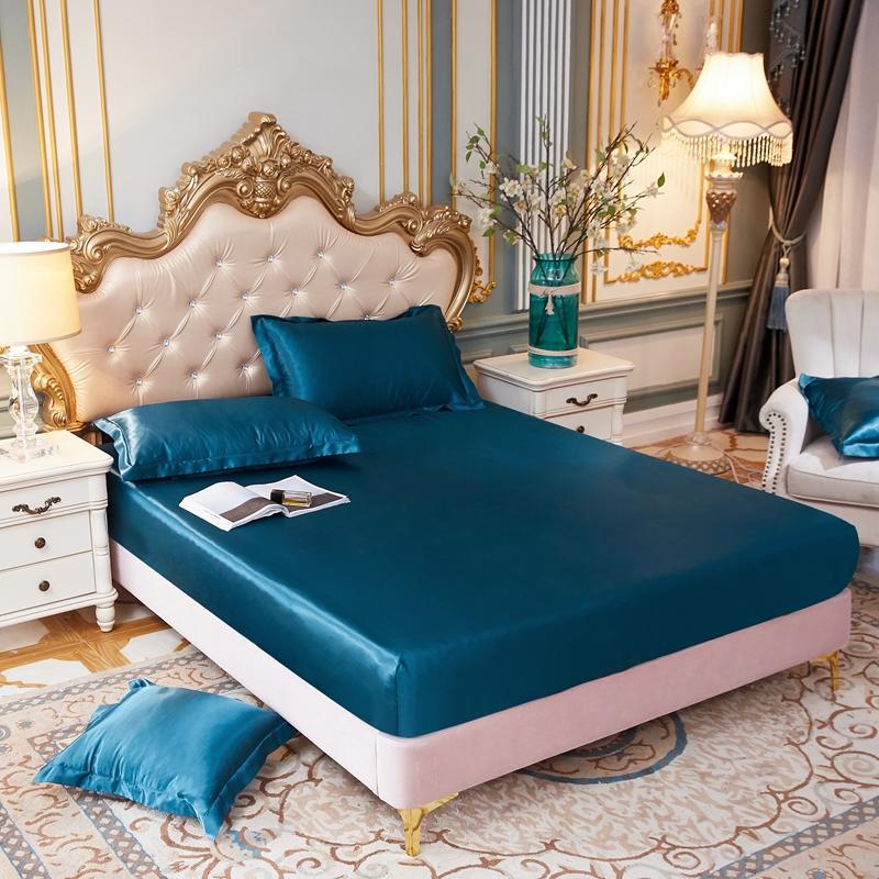 Ice Silk Satin Bed Sheets: Solid Color Three-Piece Set – Imitation Silk Mattress Protector.