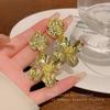 European and American High-end Sense Gold Exaggerated Flower Earrings Women's Light Luxury Atmospheric Design Sense Stud Earrings Retro Ears