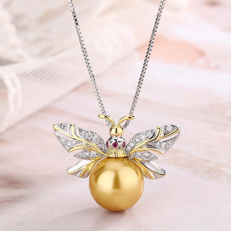 

Autumn and winter new pearl suit imitation natural Nanyang pearl gray bead stud earrings collarbone chain fashionable commuter versatile goods