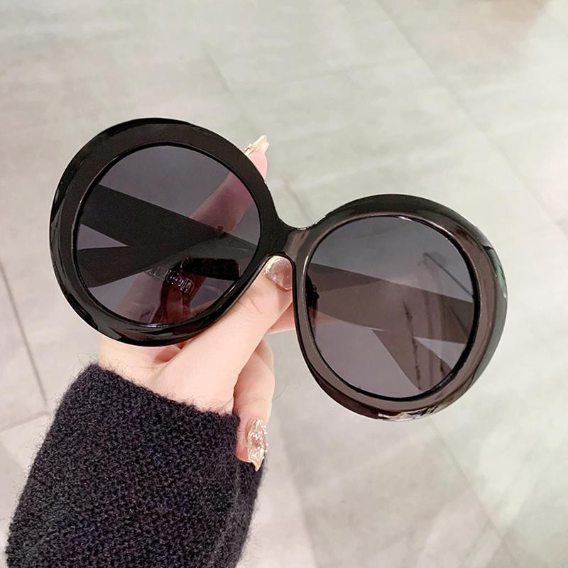 Big Frame Luxury Brand Designer Round Sunglasses Women For Men Vintage Punk Popular Oversized Retro Travel Sun Glasses Uv400