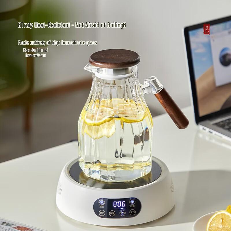 YIHUTEA Handmade High Borosilicate Glass Water Jug