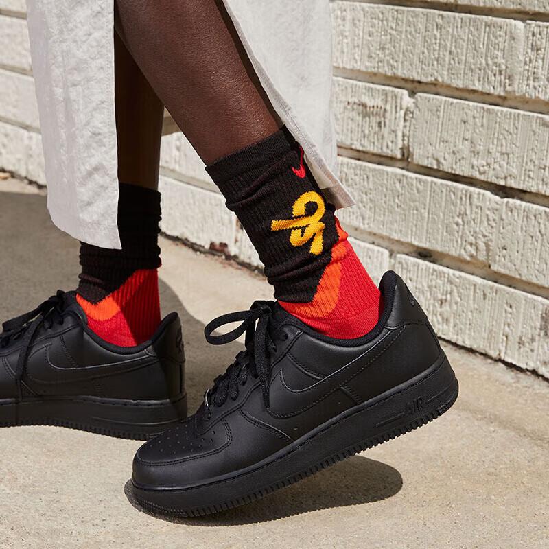 NIKE Women`s Air Force One AF1