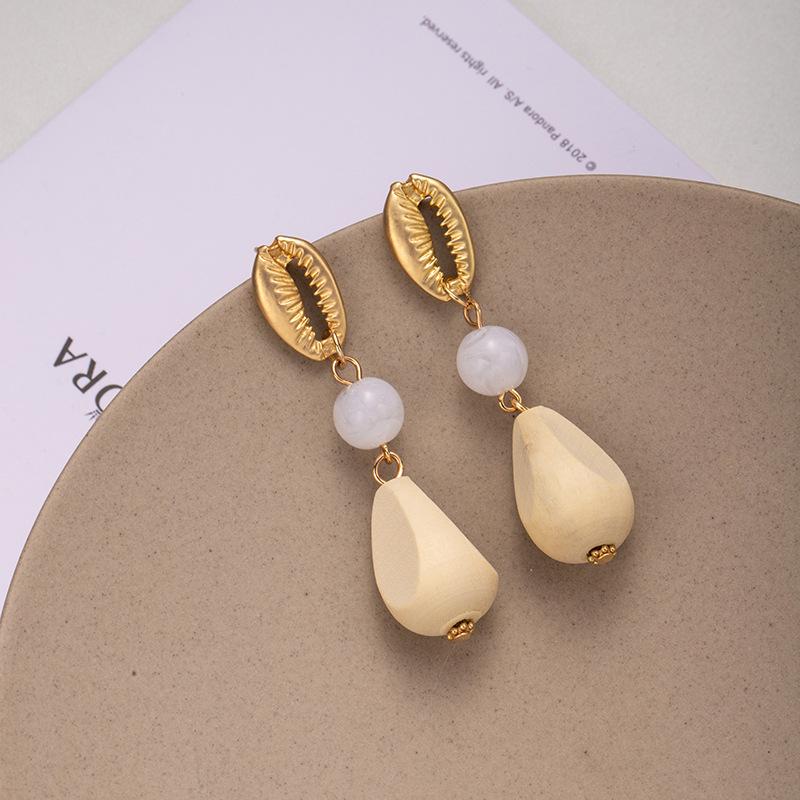 Creative Acrylic Earrings, Wood Water Drop Earrings, Niche High-End Earrings.