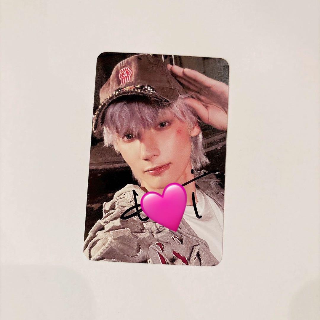 

[USED] TXT Official ACT TOMORROW Autographed Trading Card Hueningkai