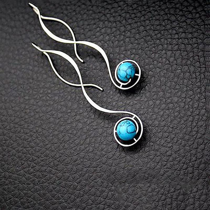 Classical And Elegant Earrings For Women With A Sense Of Design, Mid Length Swaying, Light Luxury Jewelry, And Accessories
