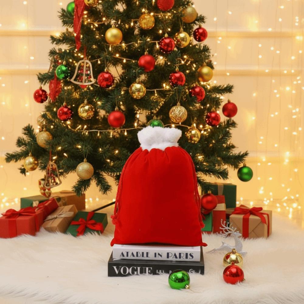 Dekorative Weiße Bordüre Weihnachtsgeschenktasche Pelzige Textur Wiederverwendbar Kordelzugtasche Pelzige Tasche Weihnachtsschenken