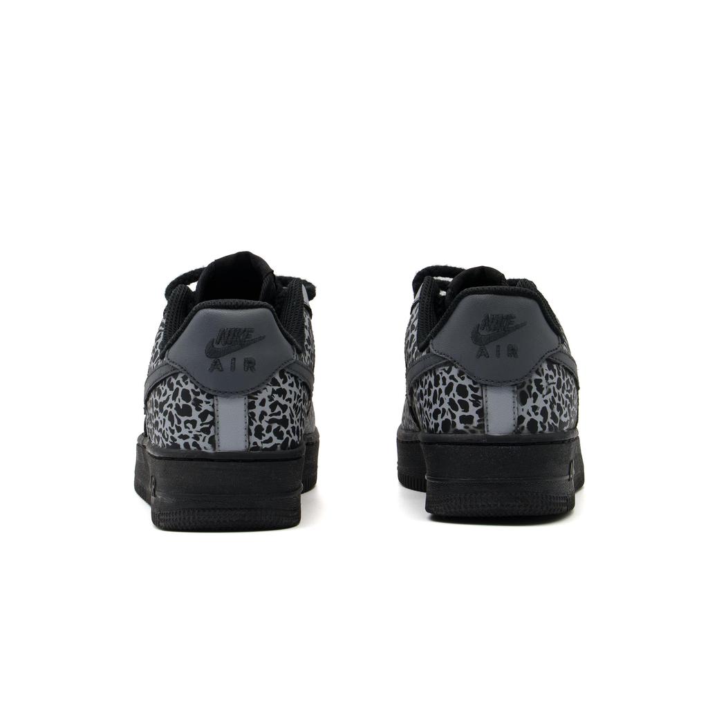Nike Scarpe da Skateboard Nike Air Force 1 Resistenti all'Abrasione Basse Unisex Nero Grigio CW2288-001(Team500-)