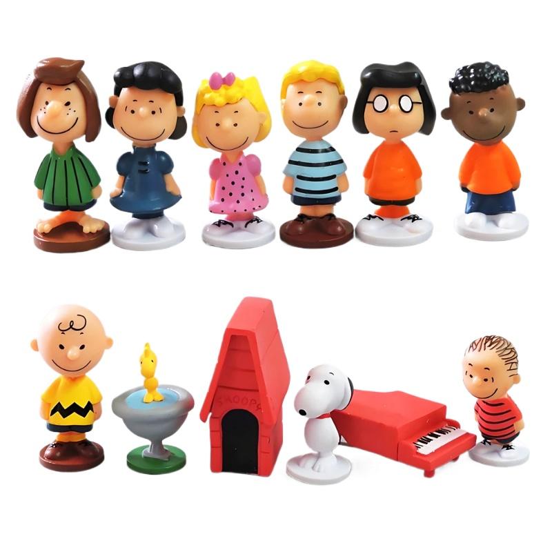 Hot 12Pcs Cartoon Snoopy Charlie Sally Woodstock Kawaii Anime Mini Figure Model Toys Cake Decoration Peopl Collection Props Gift
