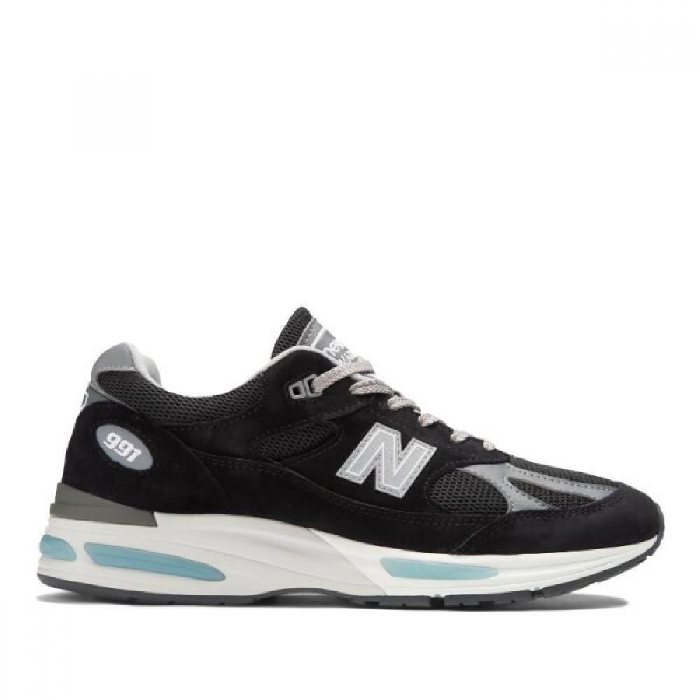 

New Balance 991 Sneakers Iu991bk2 Black IT44