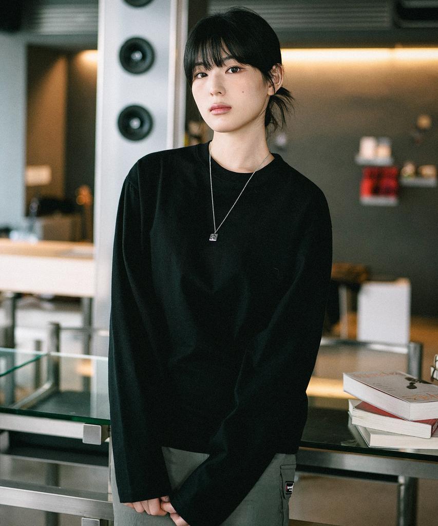 JEMUT Boy Crop Long Sleeve T-Shirt Black Kjlt2672