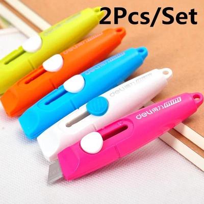 2 Stück/Los Mini Tragbare Kleine Kartonmesser Paket Karton Ausgepackt Ein Brieföffner Büroaccessoires Papiermesser