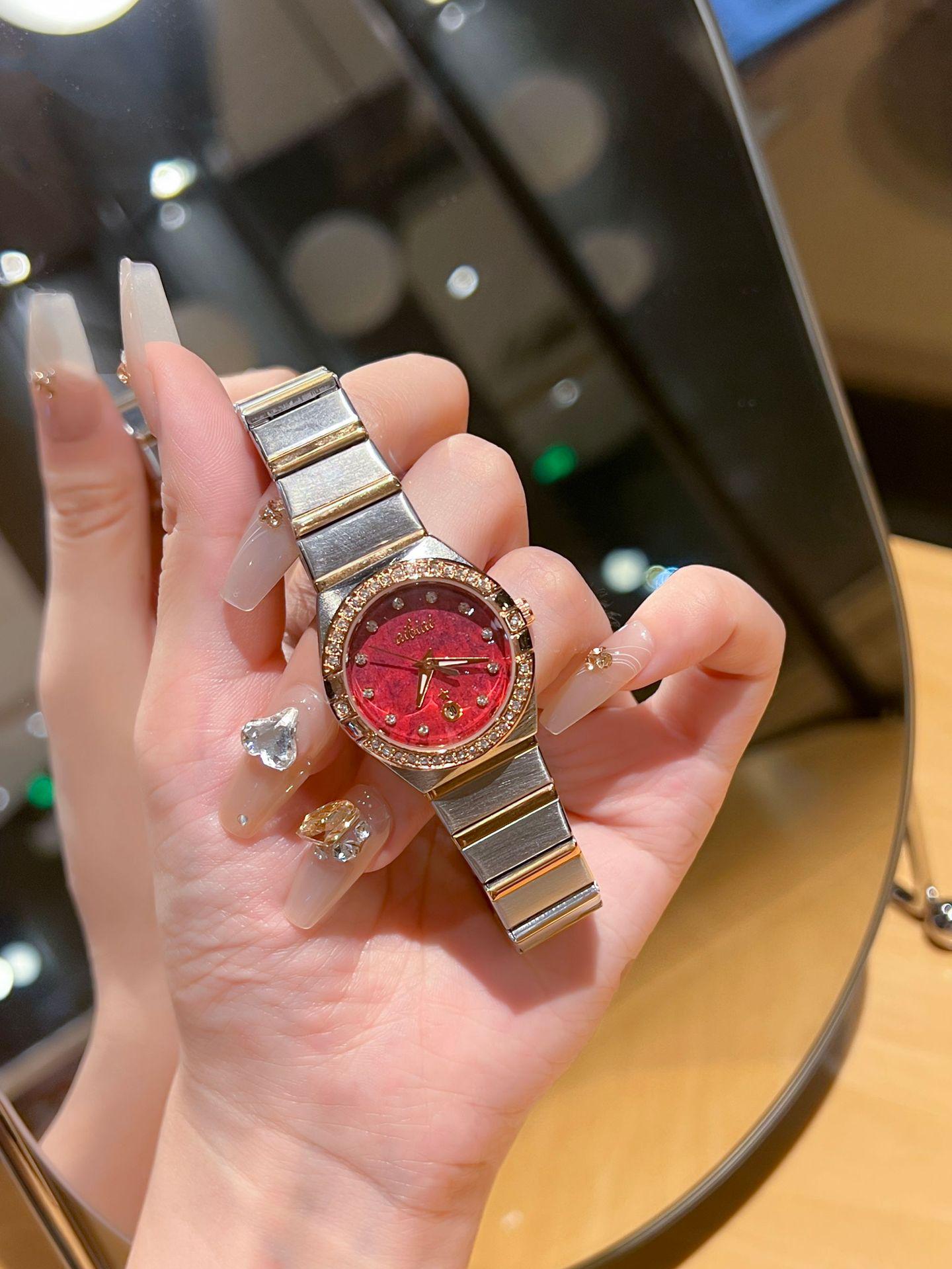 

Серия Gemini Oujia Fashion Женские кварцевые часы в корейском стиле с модным стальным браслетом