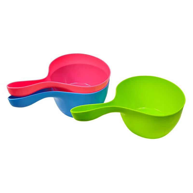 

ONYLM Thickened Plastic Long Handle Water Scoop