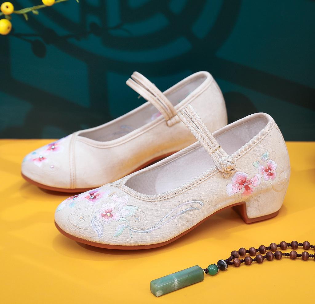 Linglan, the New Square Heel Is Matched with Cheongsam Hanfu Shoes, Ethnic Style Single Shoes, Embroidered Shoes.